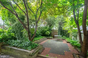 129 Krams Ave, Philadelphia, PA 19127 - Photo 7