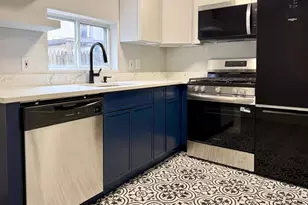 2136 E Tucker St, Philadelphia, PA 19125 - Photo 13