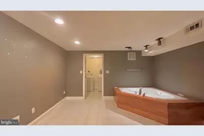 1130 Jackson Street, Philadelphia, PA 19148 - Photo 13