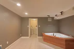 1130 Jackson St, Philadelphia, PA 19148 - Photo 13