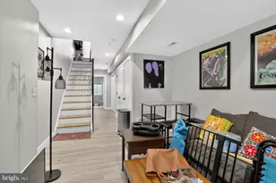 1937 Gerritt St, Philadelphia, PA 19146 - Photo 9