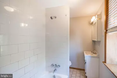 734 S 9th Street #UNIT 4F, Philadelphia, PA 19147 - Photo 5
