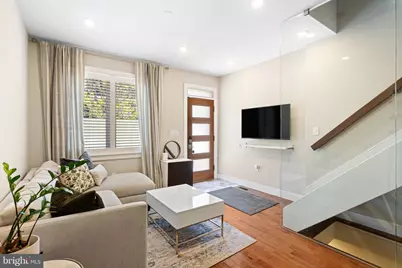 610 S 7th Street, Philadelphia, PA 19147 - Photo 1