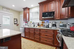 14020 Dana Ave, Philadelphia, PA 19116 - Photo 9