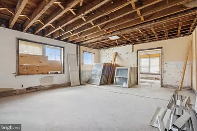 1450 W Grange Avenue, Philadelphia, PA 19141 - Photo 9