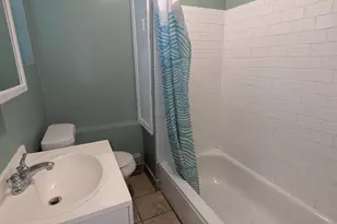 813 Porter St, Philadelphia, PA 19148 - Photo 3