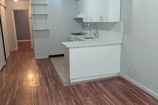 813 Porter St, Philadelphia, PA 19148 - Photo 1