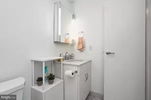 219 S 18th St, Philadelphia, PA 19103 - Photo 11