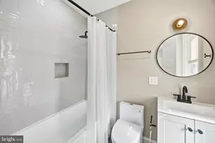 552 N 18th St, Philadelphia, PA 19130 - Photo 47