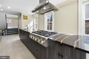 552 N 18th St, Philadelphia, PA 19130 - Photo 9