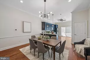 1630 Fitzwater St, Philadelphia, PA 19146 - Photo 9