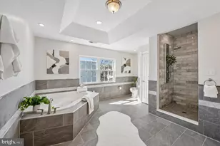 1630 Fitzwater St, Philadelphia, PA 19146 - Photo 29