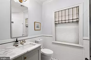 1617 Spruce St, Philadelphia, PA 19103 - Photo 17