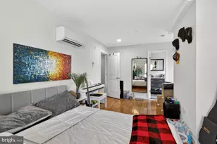 1241 S 28th St, Philadelphia, PA 19146 - Photo 9