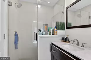 1241 S 28th St, Philadelphia, PA 19146 - Photo 15