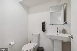 1119 N Howard St, Philadelphia, PA 19123 - Photo 15