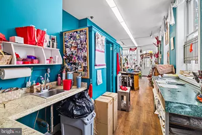637 N 2nd Street, Philadelphia, PA 19123 - Photo 13