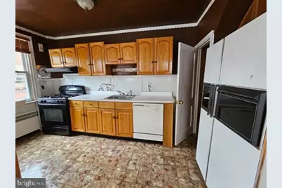 7655 Woolston Avenue, Philadelphia, PA 19150 - Photo 5