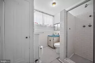 6448 Cherokee St, Philadelphia, PA 19119 - Photo 23