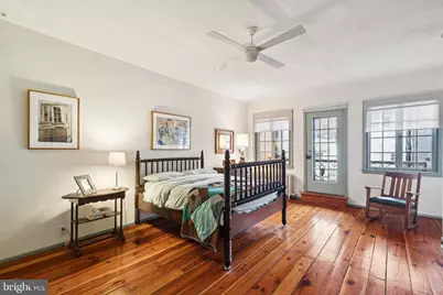 2420 Pine Street, Philadelphia, PA 19103 - Photo 15