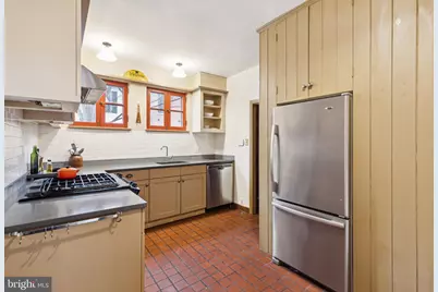 2420 Pine Street, Philadelphia, PA 19103 - Photo 11