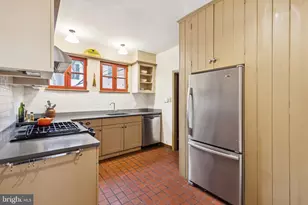 2420 Pine St, Philadelphia, PA 19103 - Photo 11