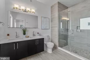 808A Montrose St, Philadelphia, PA 19147 - Photo 15