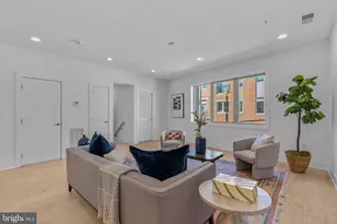 808A Montrose St, Philadelphia, PA 19147 - Photo 3