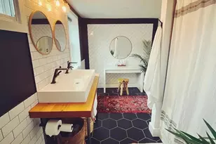 913 S Darien St, Philadelphia, PA 19147 - Photo 13