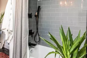 913 S Darien St, Philadelphia, PA 19147 - Photo 15