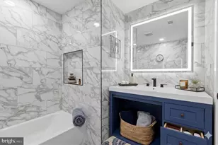 2021 E Sergeant St, Philadelphia, PA 19125 - Photo 17