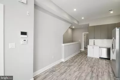 1443 N 8th Street #2, Philadelphia, PA 19122 - Photo 5