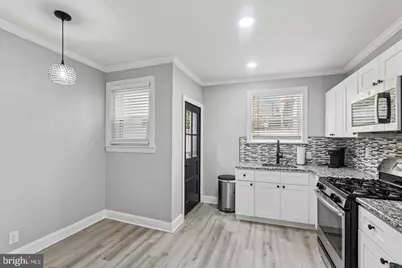 2215 Watkins Street, Philadelphia, PA 19145 - Photo 9