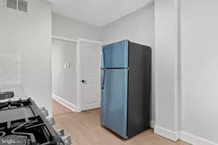 35 E Collom St, Philadelphia, PA 19144 - Photo 9