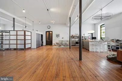 1345 E Susquehanna Avenue, Philadelphia, PA 19125 - Photo 11