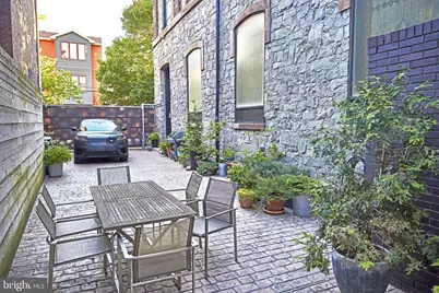 1345 E Susquehanna Avenue, Philadelphia, PA 19125 - Photo 45