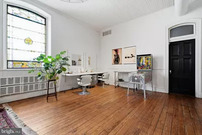 1345 E Susquehanna Avenue, Philadelphia, PA 19125 - Photo 15