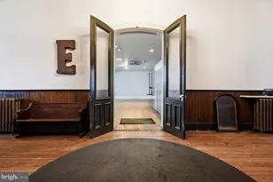 1345 E Susquehanna Ave, Philadelphia, PA 19125 - Photo 3