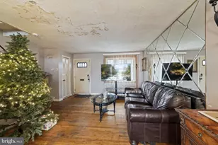 5919 N Hutchinson St, Philadelphia, PA 19141 - Photo 5