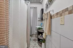 1505 W Erie Ave, Philadelphia, PA 19140 - Photo 17