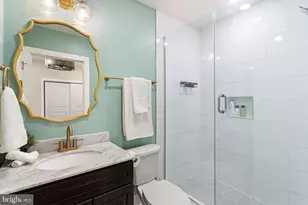 207 E Allen St, Philadelphia, PA 19125 - Photo 15