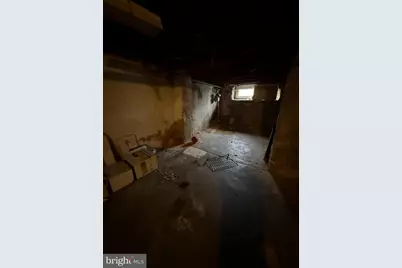 2435 S Milan Street, Philadelphia, PA 19153 - Photo 9