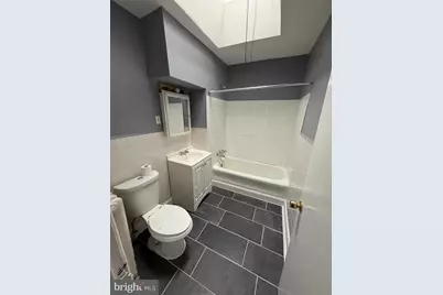 2435 S Milan Street, Philadelphia, PA 19153 - Photo 5