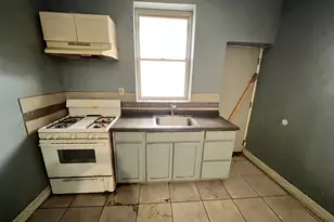 613 N 56th St, Philadelphia, PA 19131 - Photo 9