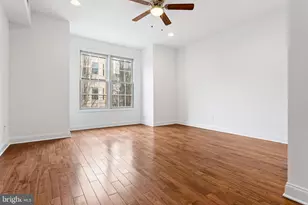 2110 Carpenter St, Philadelphia, PA 19146 - Photo 9