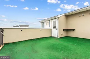 2110 Carpenter St, Philadelphia, PA 19146 - Photo 31