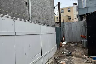 2631 E Hagert St, Philadelphia, PA 19125 - Photo 9