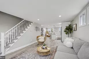 7568 Brockton Rd, Philadelphia, PA 19151 - Photo 11