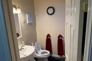 2248 E Washington Ln E, Philadelphia, PA 19138 - Photo 9