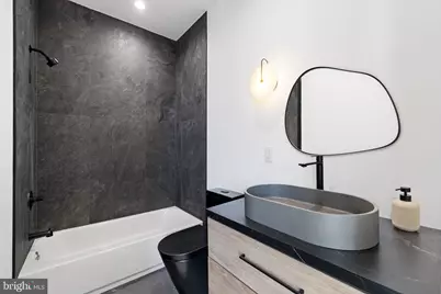 3200 Latona Street, Philadelphia, PA 19146 - Photo 11